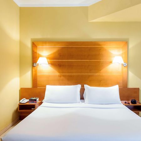 Ibis Styles Bari Giovinazzo Hotel Екстериор снимка