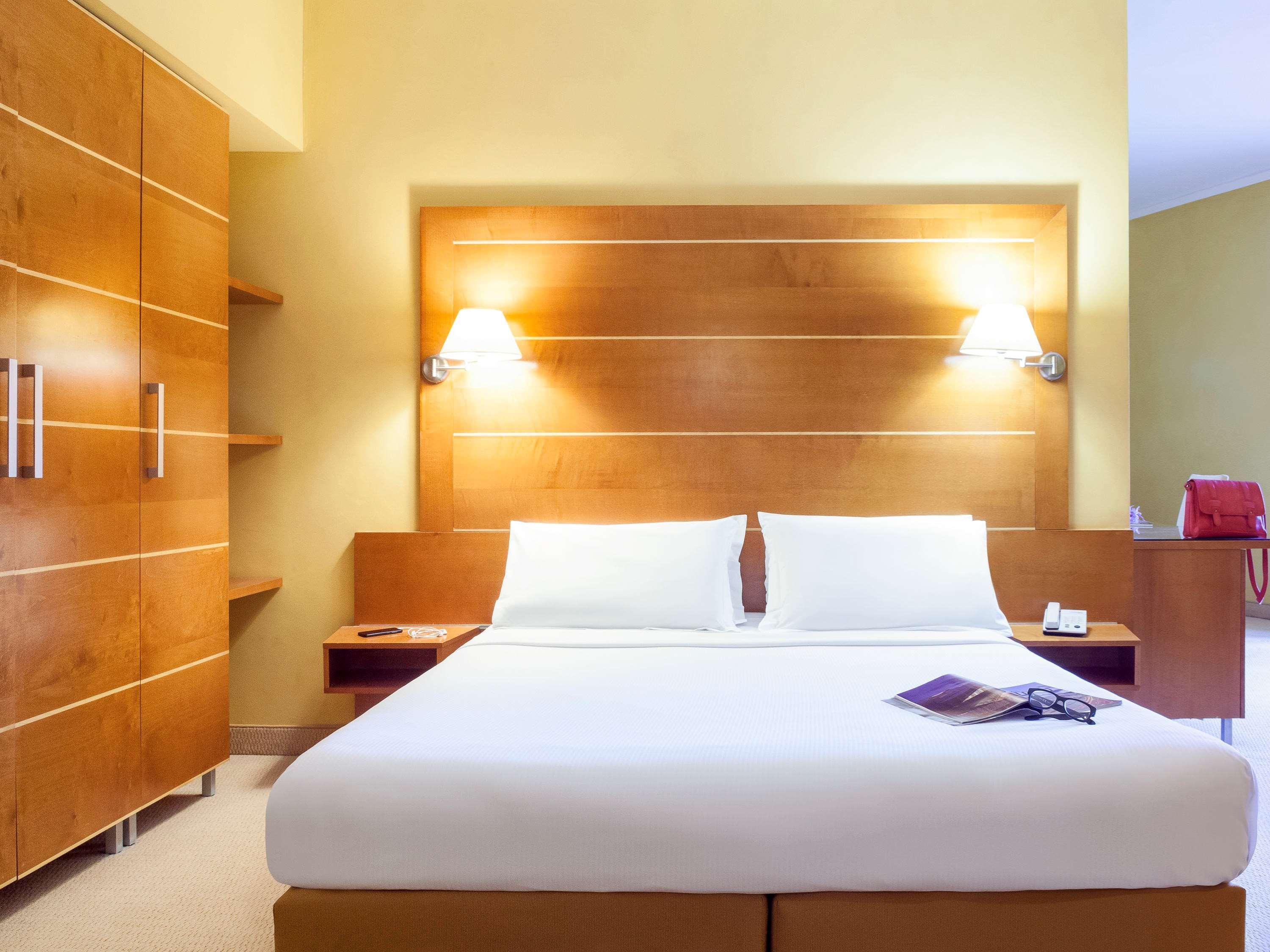 Ibis Styles Bari Giovinazzo Hotel Екстериор снимка