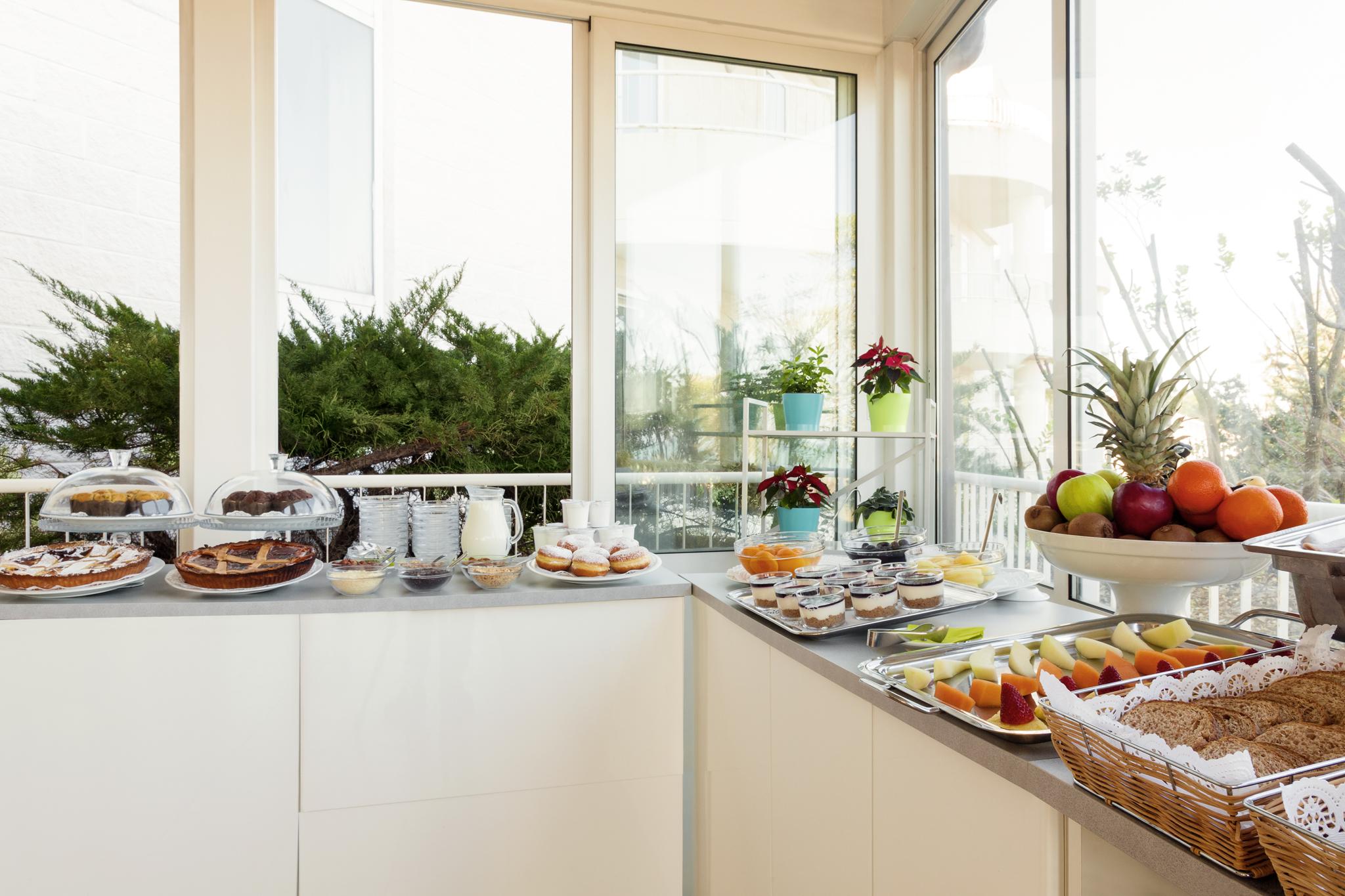 Ibis Styles Bari Giovinazzo Hotel Екстериор снимка