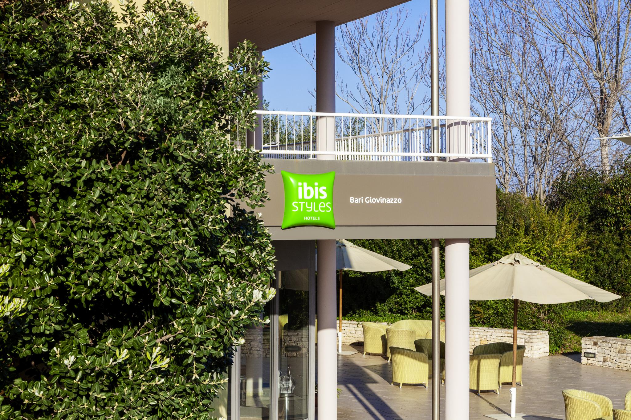 Ibis Styles Bari Giovinazzo Hotel Екстериор снимка