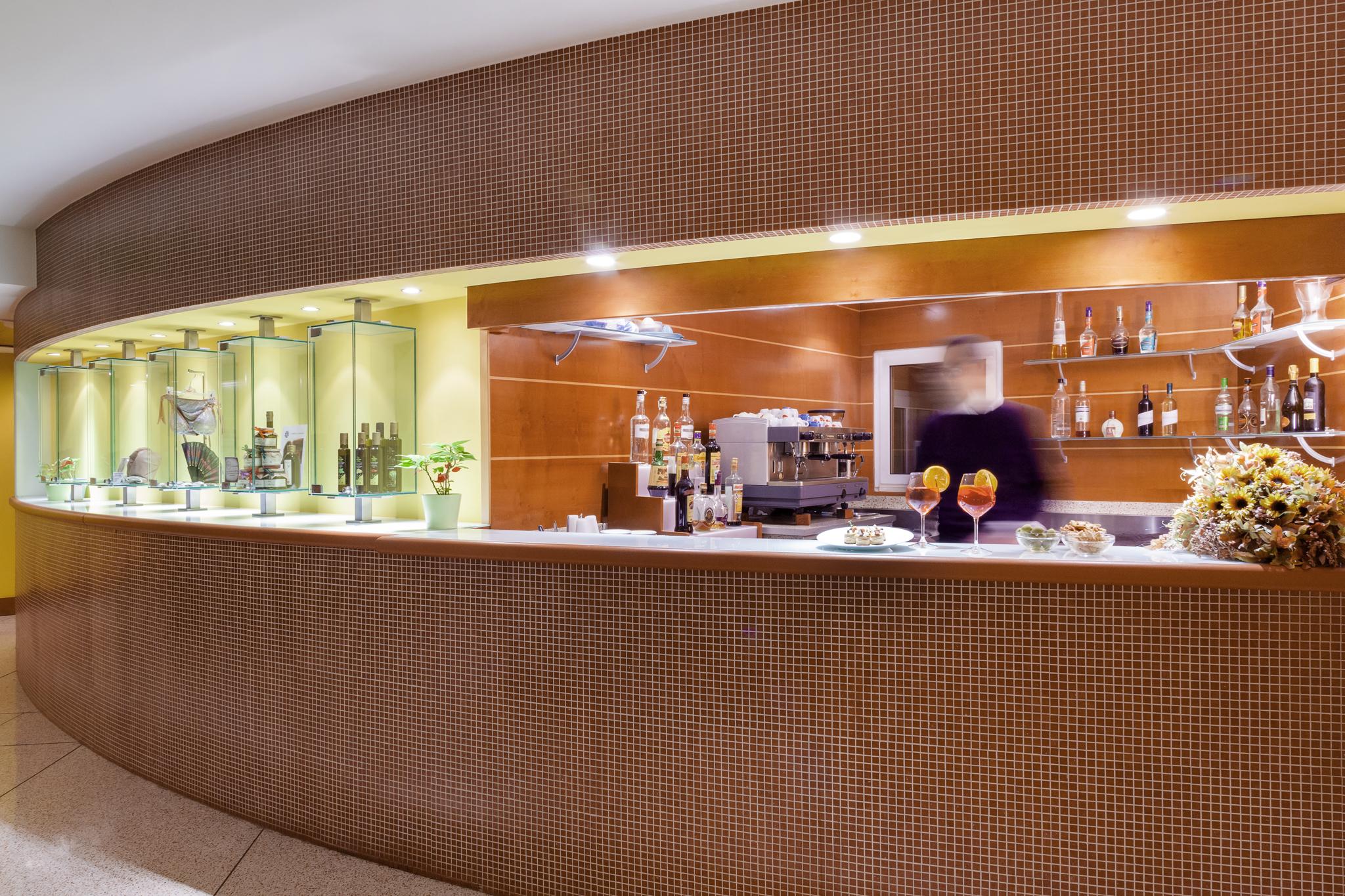Ibis Styles Bari Giovinazzo Hotel Екстериор снимка