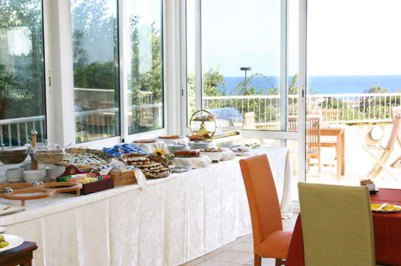 Ibis Styles Bari Giovinazzo Hotel Екстериор снимка