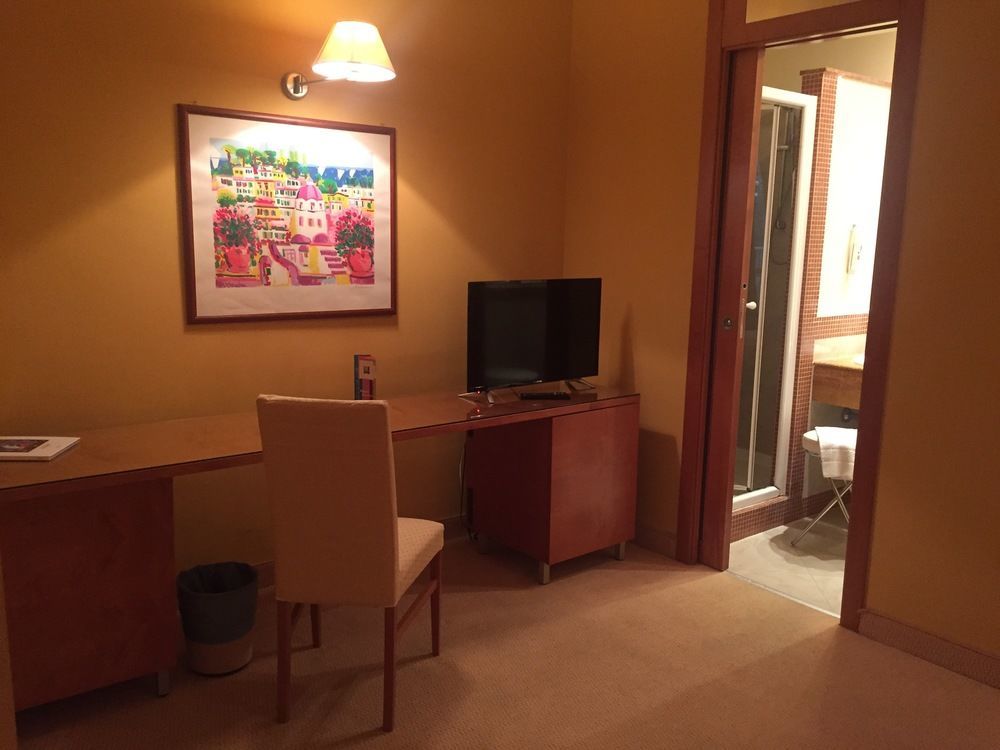 Ibis Styles Bari Giovinazzo Hotel Екстериор снимка