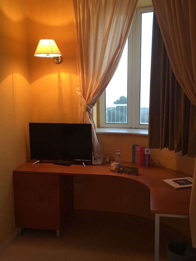 Ibis Styles Bari Giovinazzo Hotel Екстериор снимка