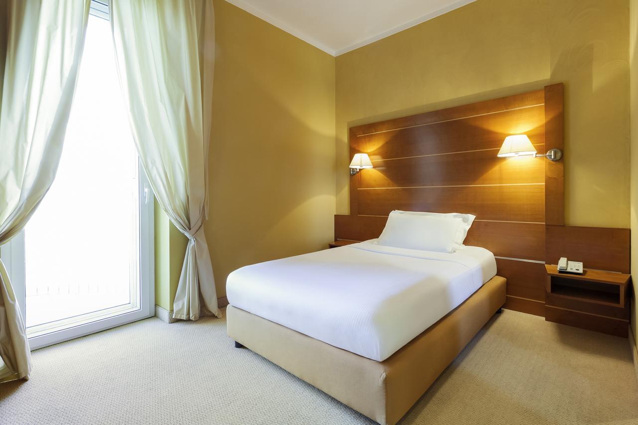 Ibis Styles Bari Giovinazzo Hotel Екстериор снимка